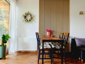 Komfortowy apartament dwupokojowy z tarasem i garaż, Ustka